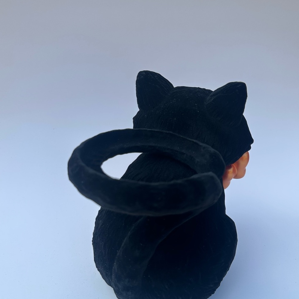 Bath & Body Works 2025 Black Vampire Cat 3 wick Pedestal candle holder - Picture 3 of 4